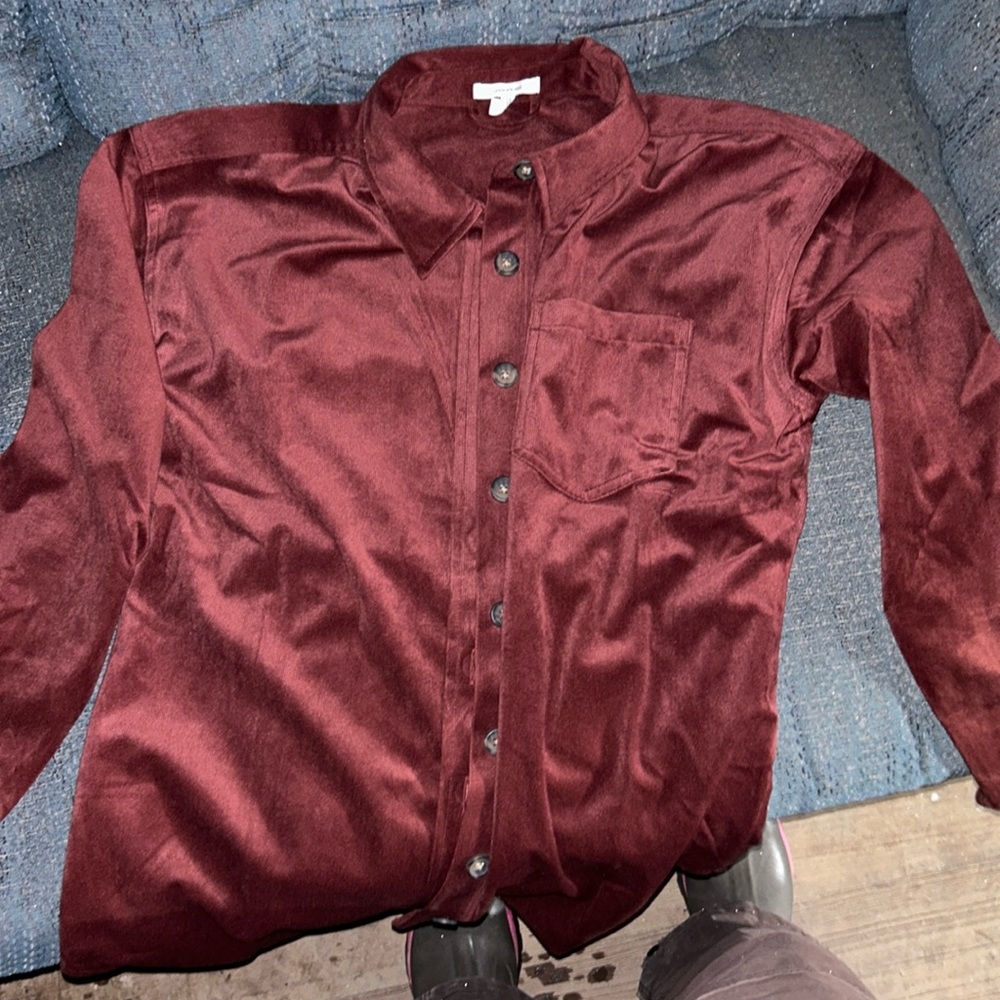 Brand new button up long sleeve shirt